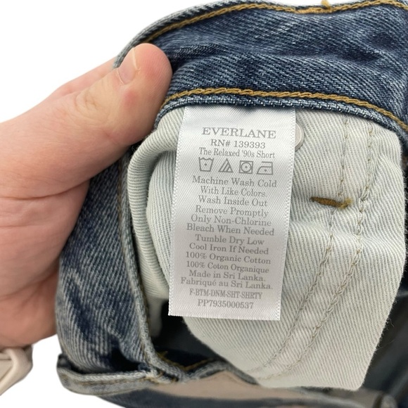 NWT Everlane Women’s The Relaxed 90’s Denim Shorts in Blue Size 30 - Picture 14 of 14